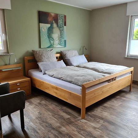 Ferienwohnung Burgblick Pelm Екстериор снимка