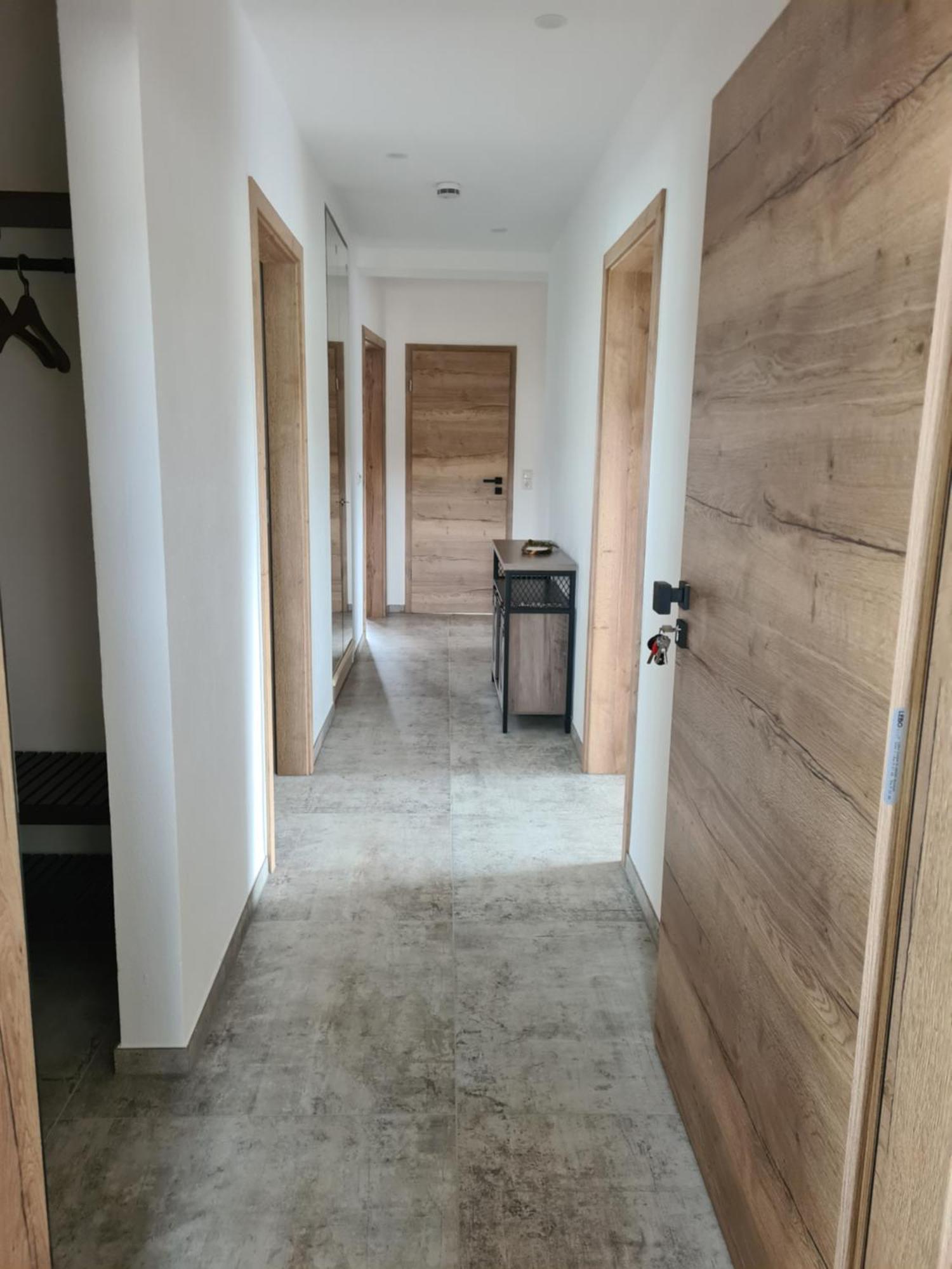 Ferienwohnung Burgblick Pelm Екстериор снимка